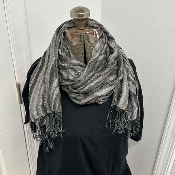 Womenโs Black/Gray/Silver Scarf with Fringes - Picture 4 of 6